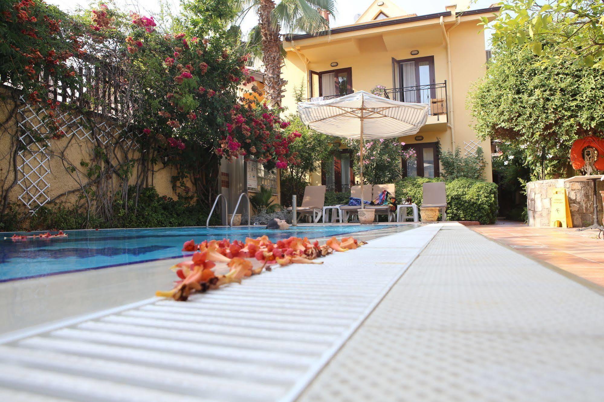 Villa Danlin Hotel Göcek Eksteriør billede